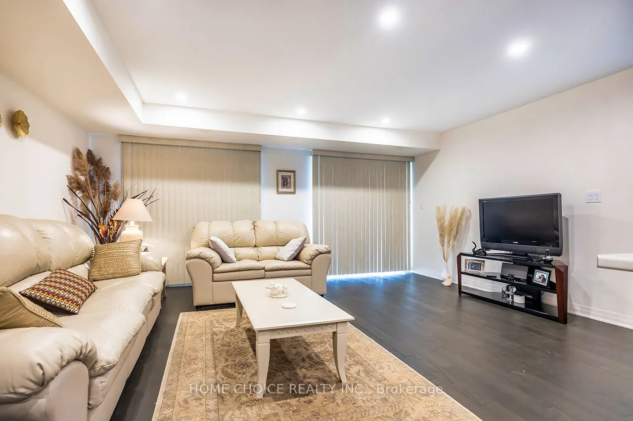 26B Lookout Drive, #15