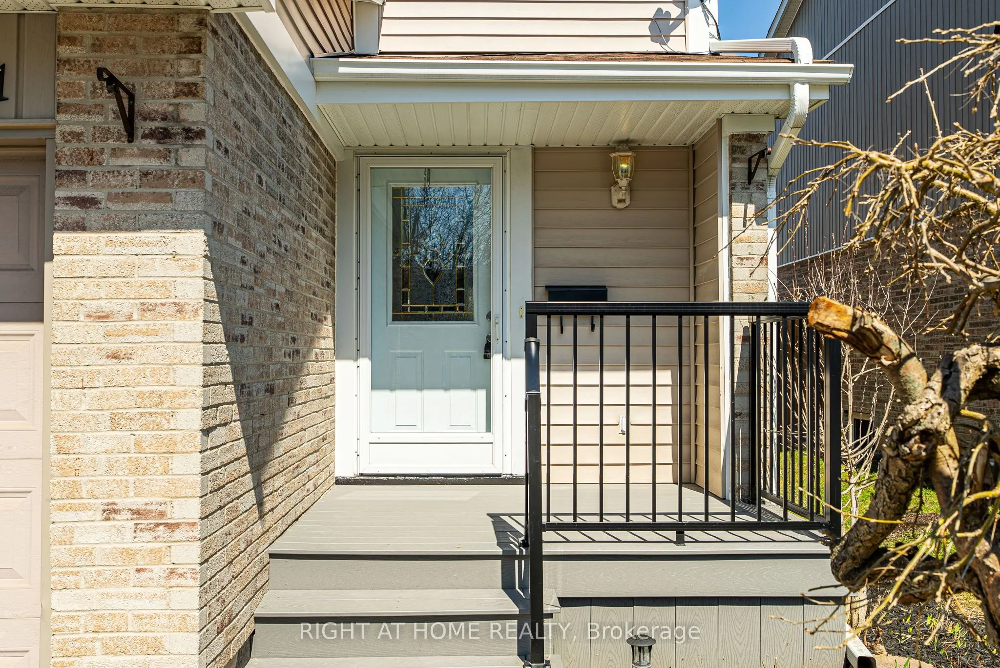 911 Gentry Crescent