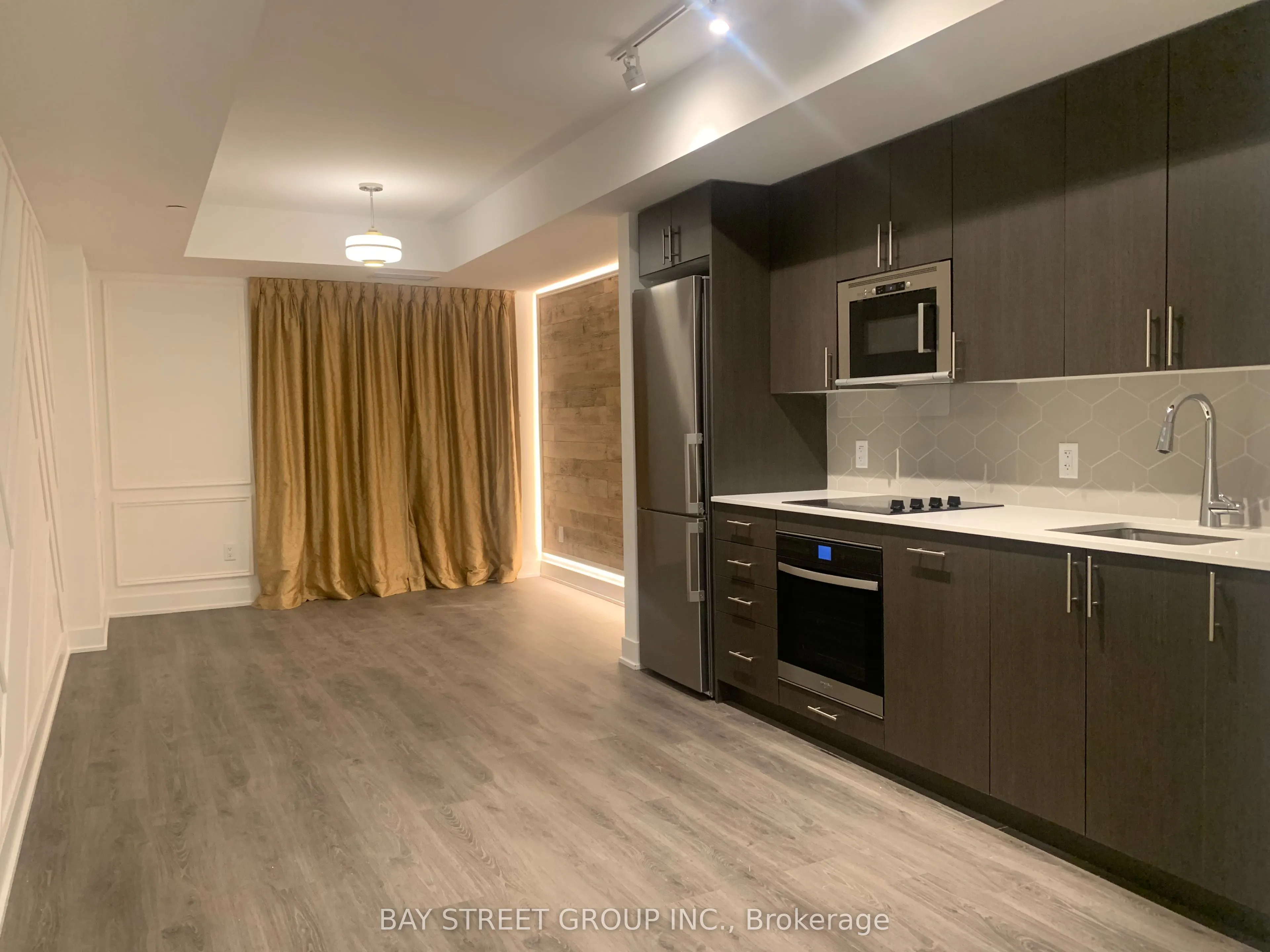2545 Simcoe Street N #2520