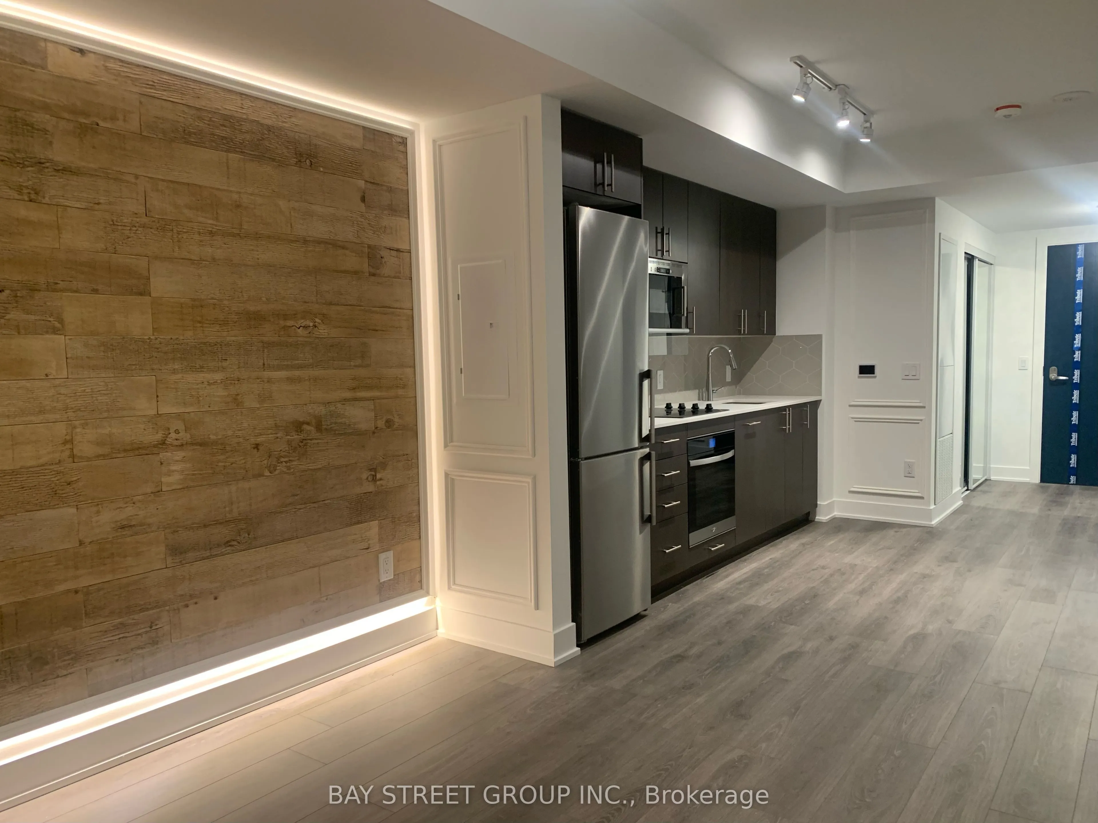 2545 Simcoe Street N #2520