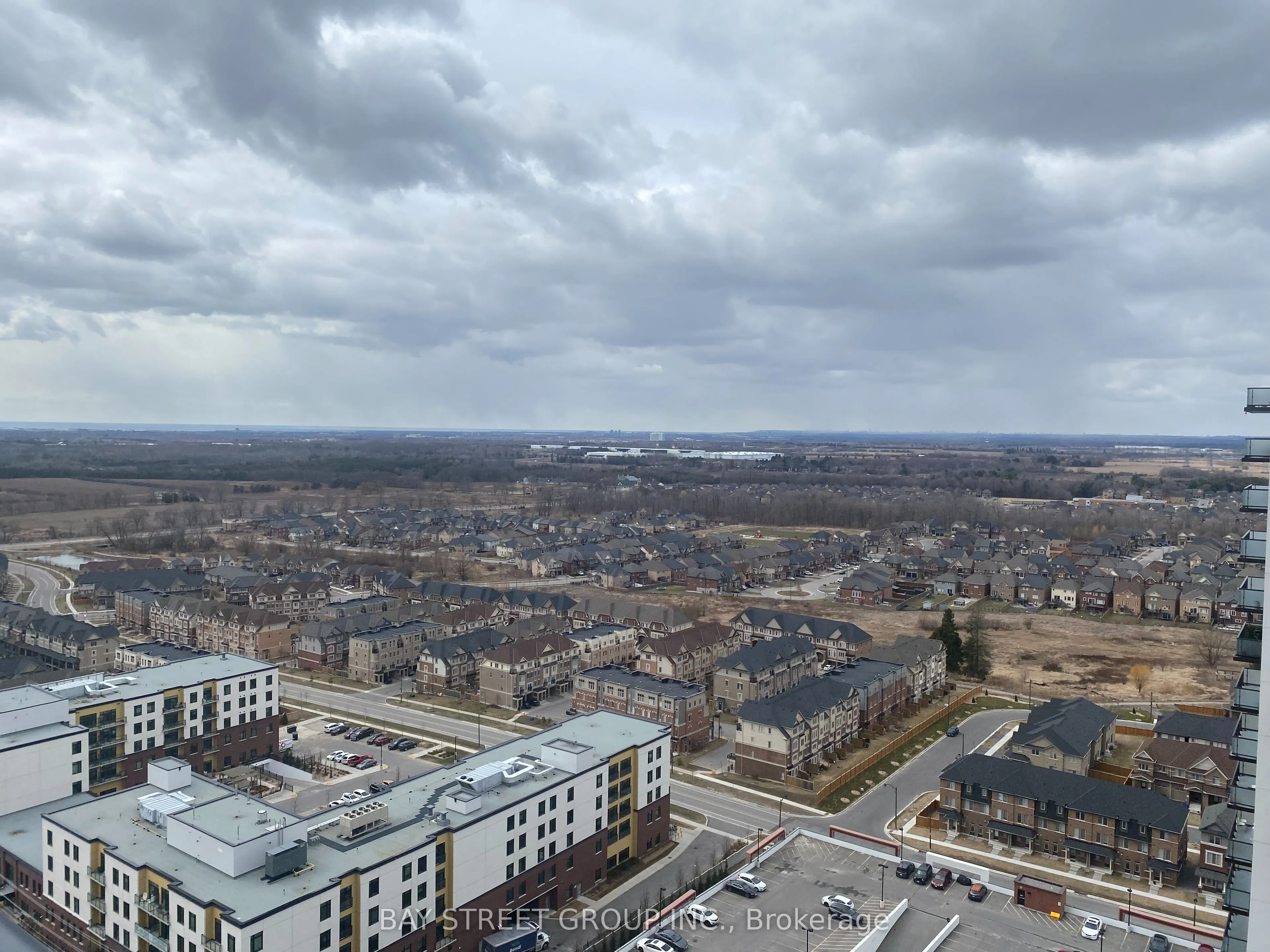 2545 Simcoe Street N #2520