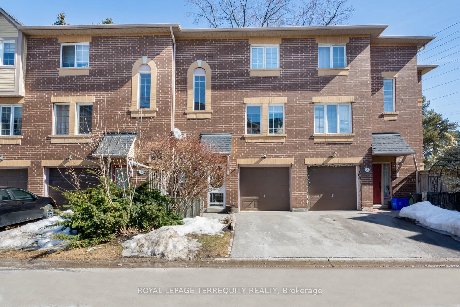 1735 Walnut Lane, #20