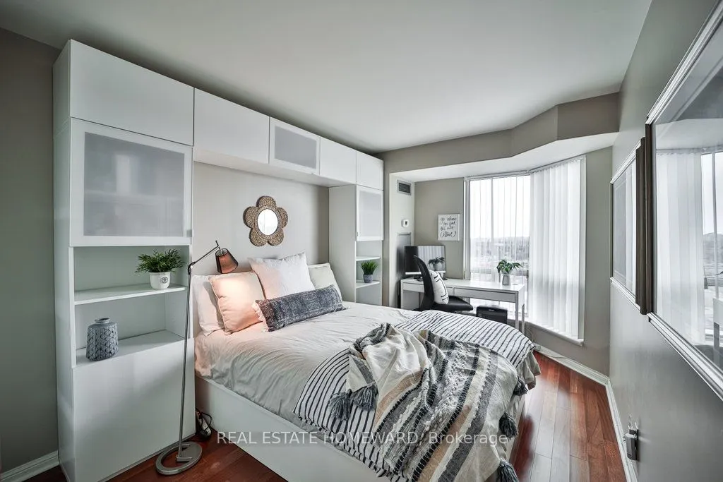 1 Lee Centre Drive, #PH 308