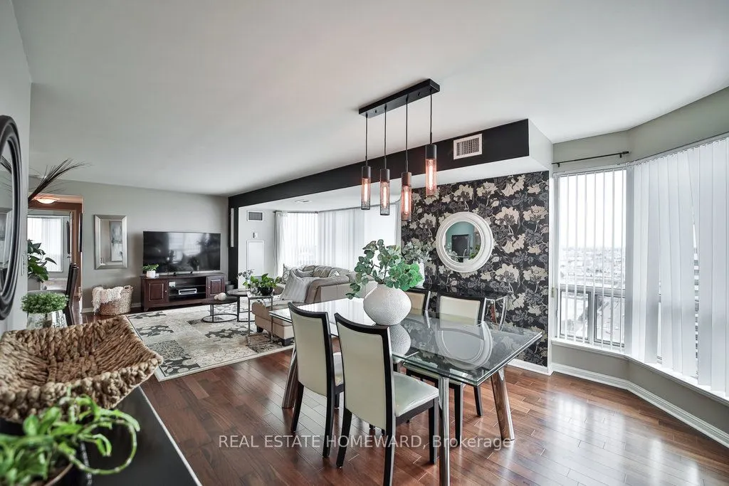 1 Lee Centre Drive, #PH 308