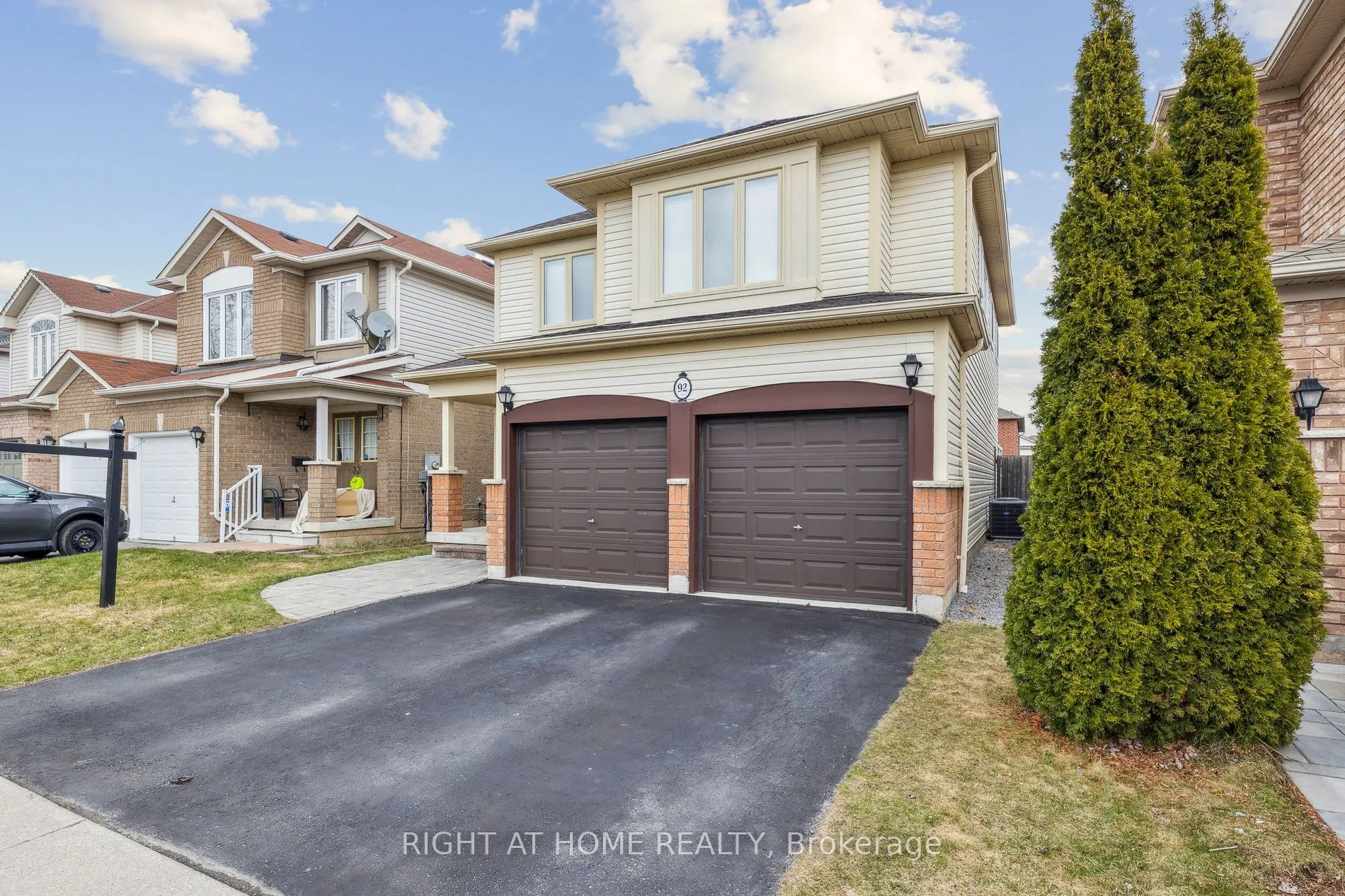 92 Longueuil Place