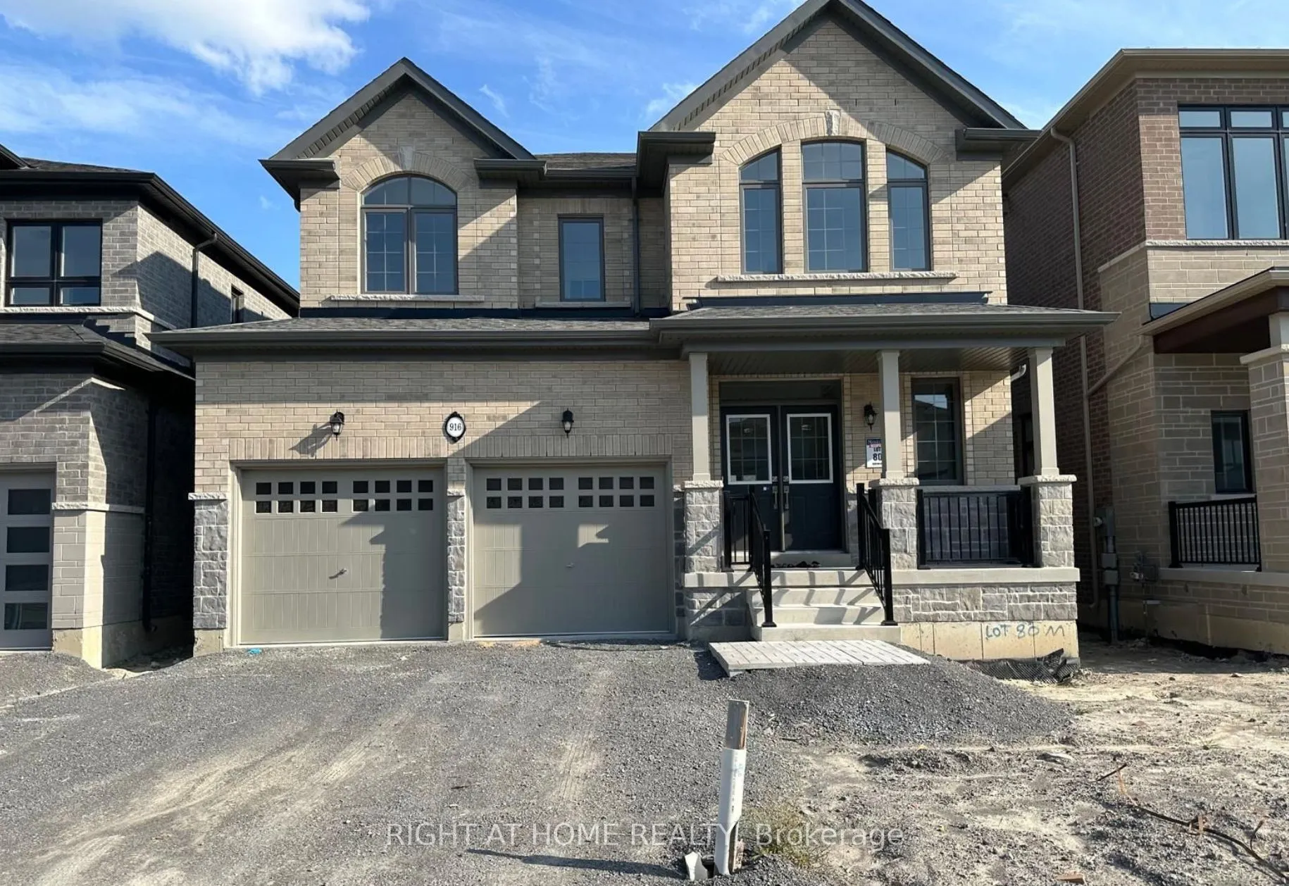 916 Rexton Drive