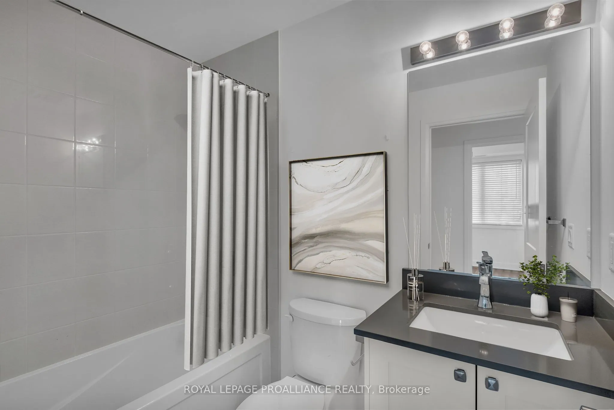 50 Lakebreeze Drive, #221