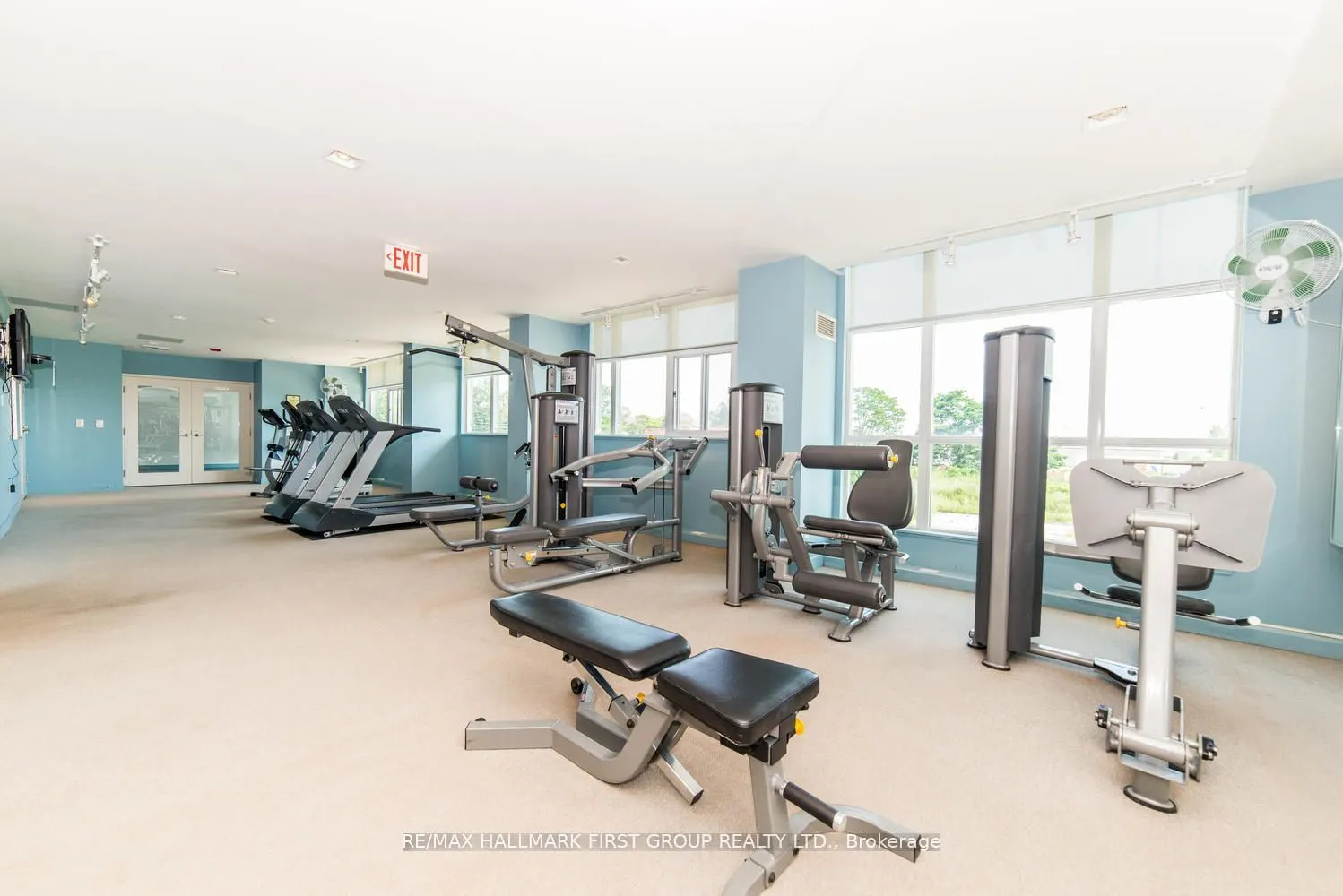 1600 Charles Street #401