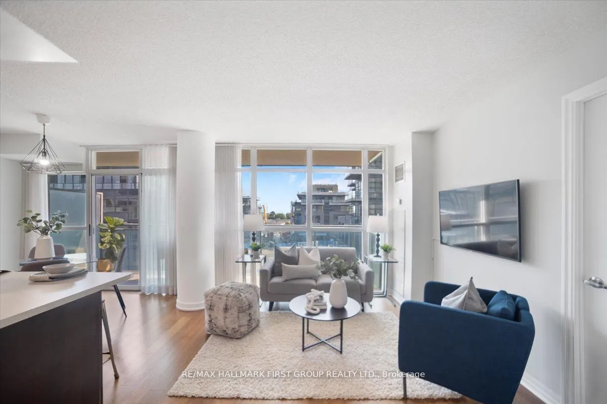 1600 Charles Street #401