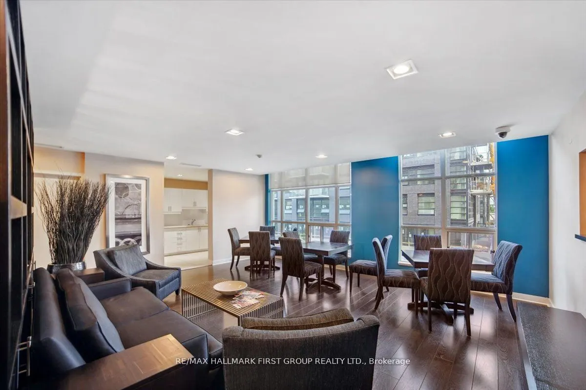 1600 Charles Street #401
