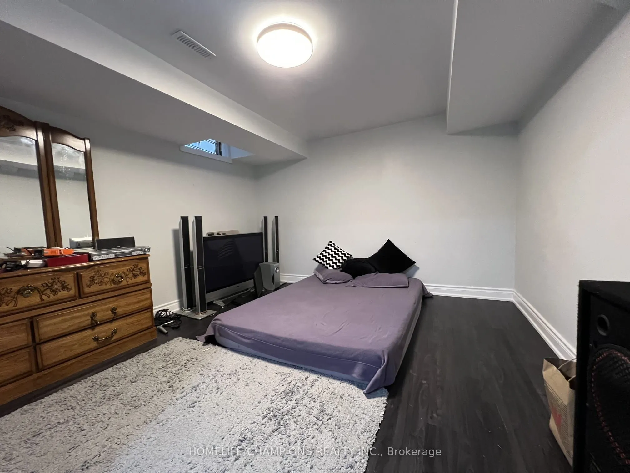 123 Bennett Avenue