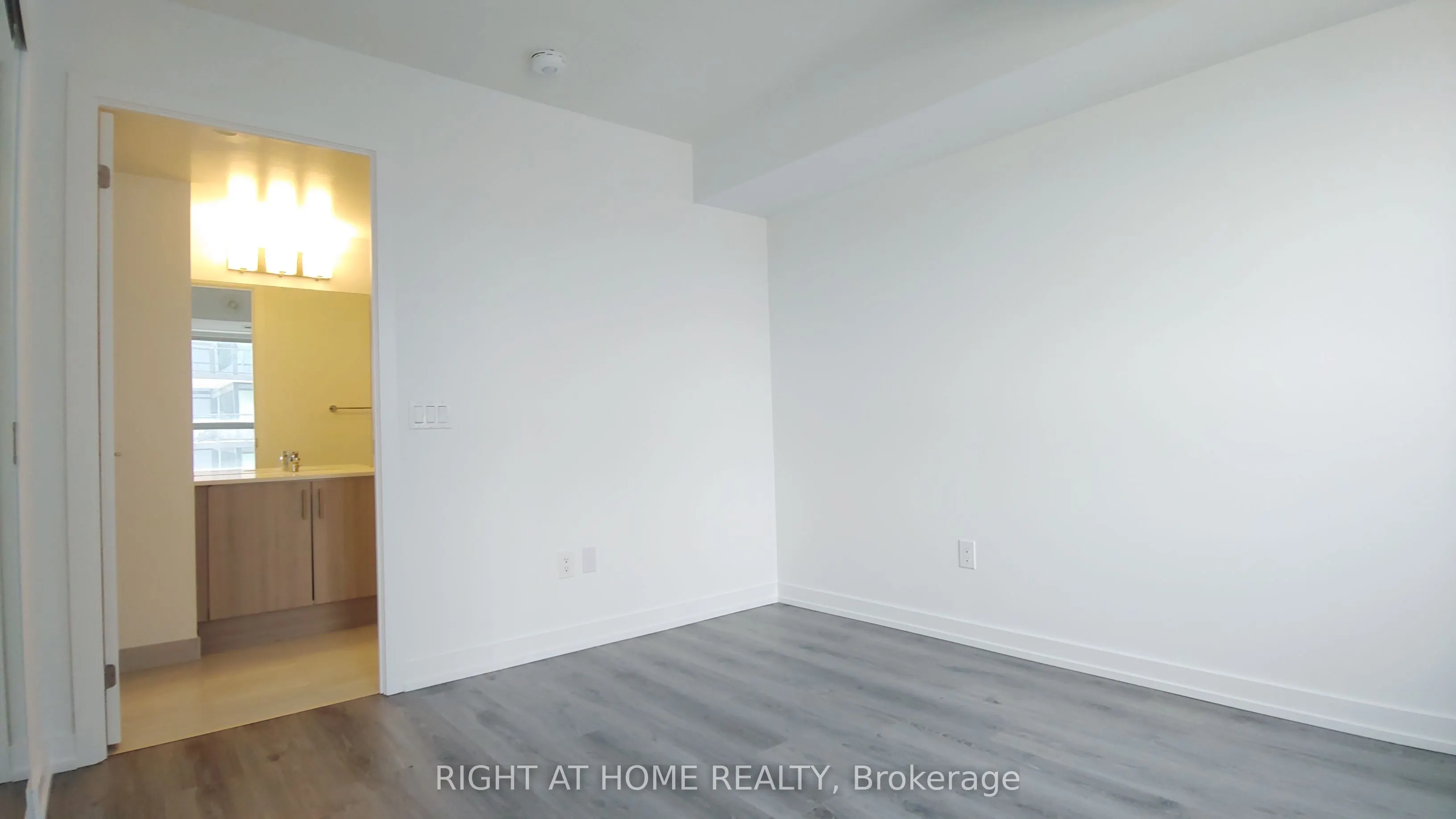 1480 Bayly Street, #1007