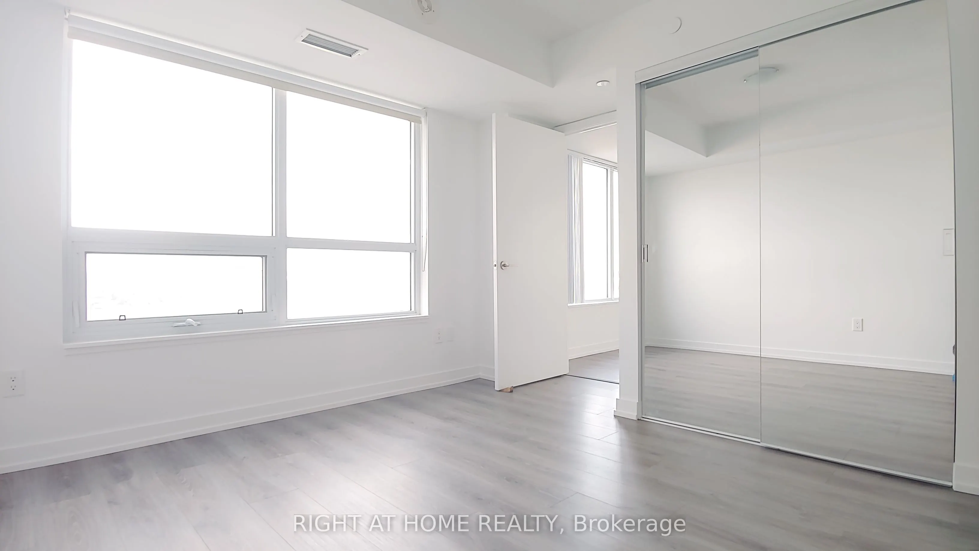 1480 Bayly Street, #1007