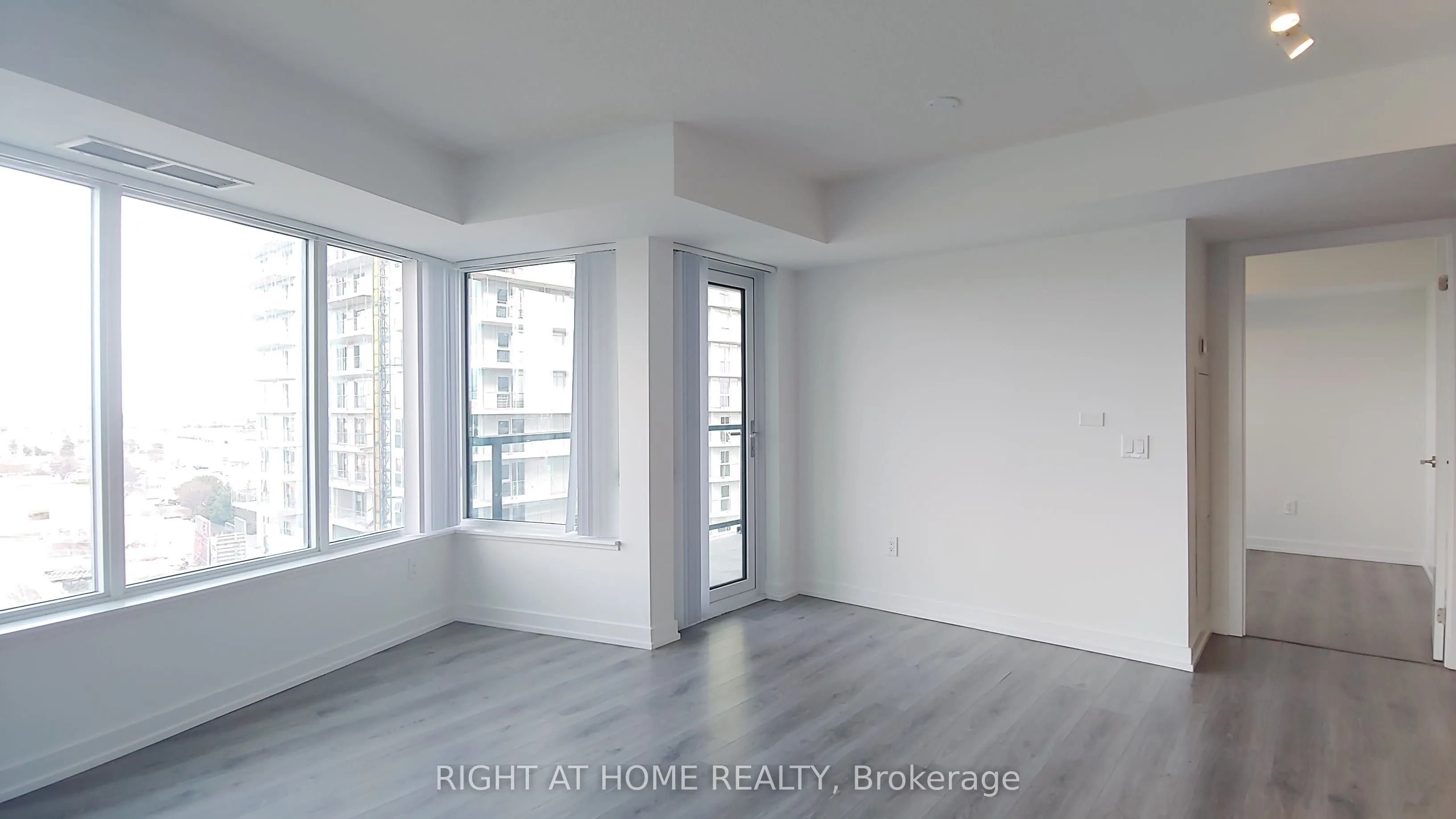 1480 Bayly Street, #1007