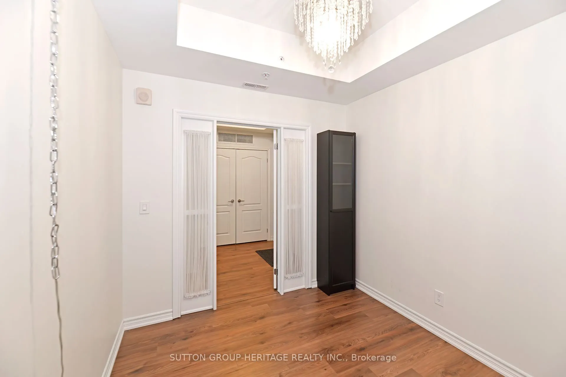 670 Gordon Street S, #103