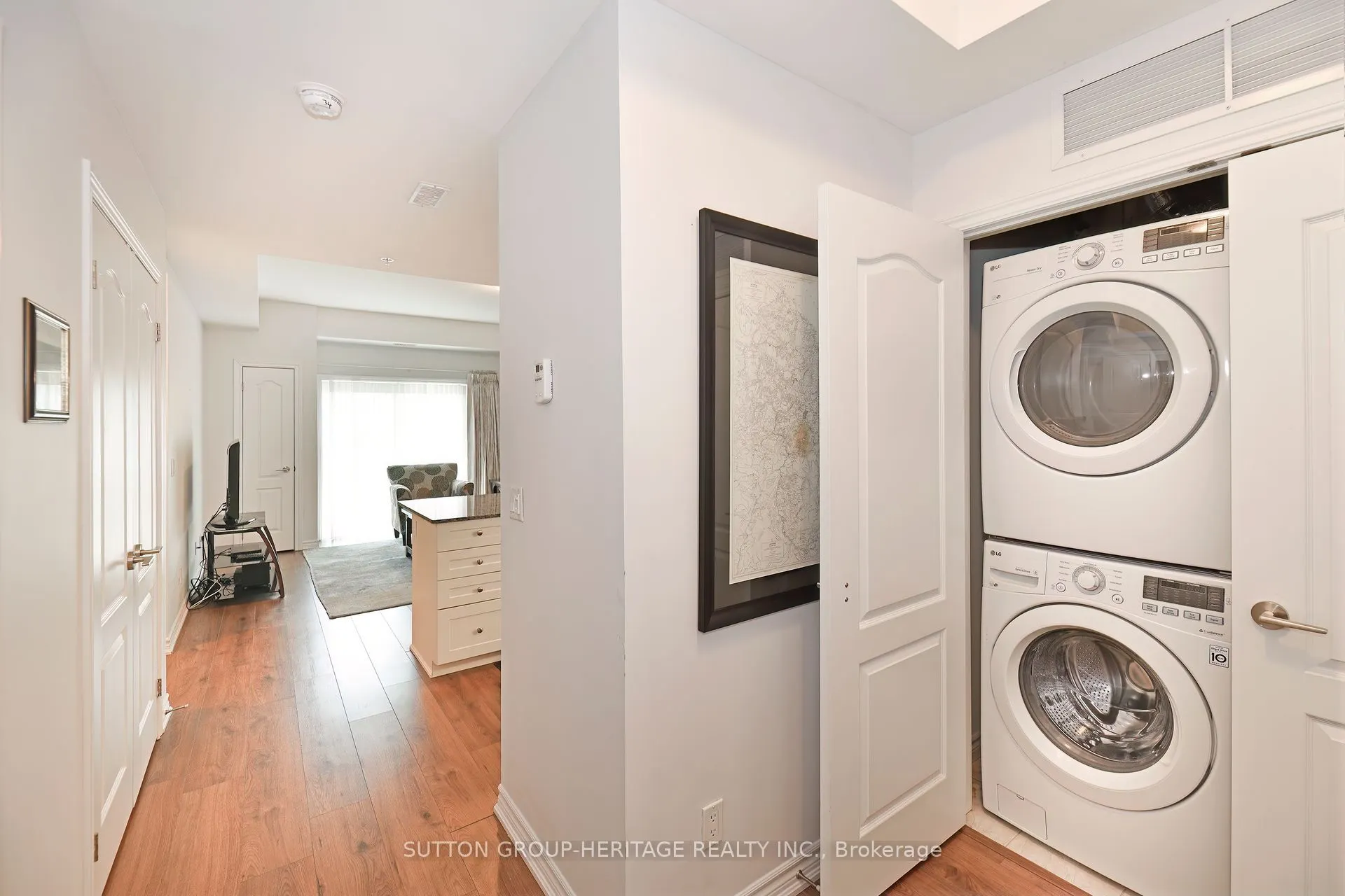 670 Gordon Street S, #103
