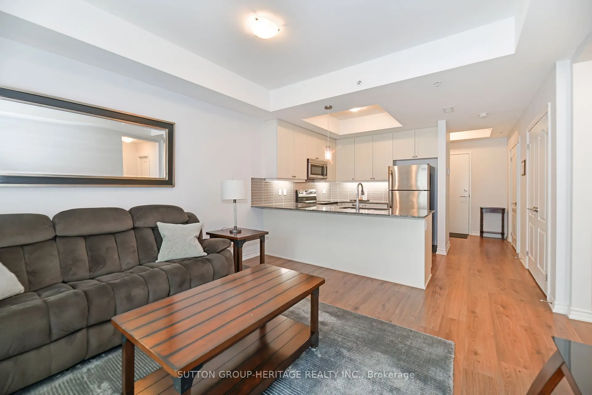 670 Gordon Street S, #103