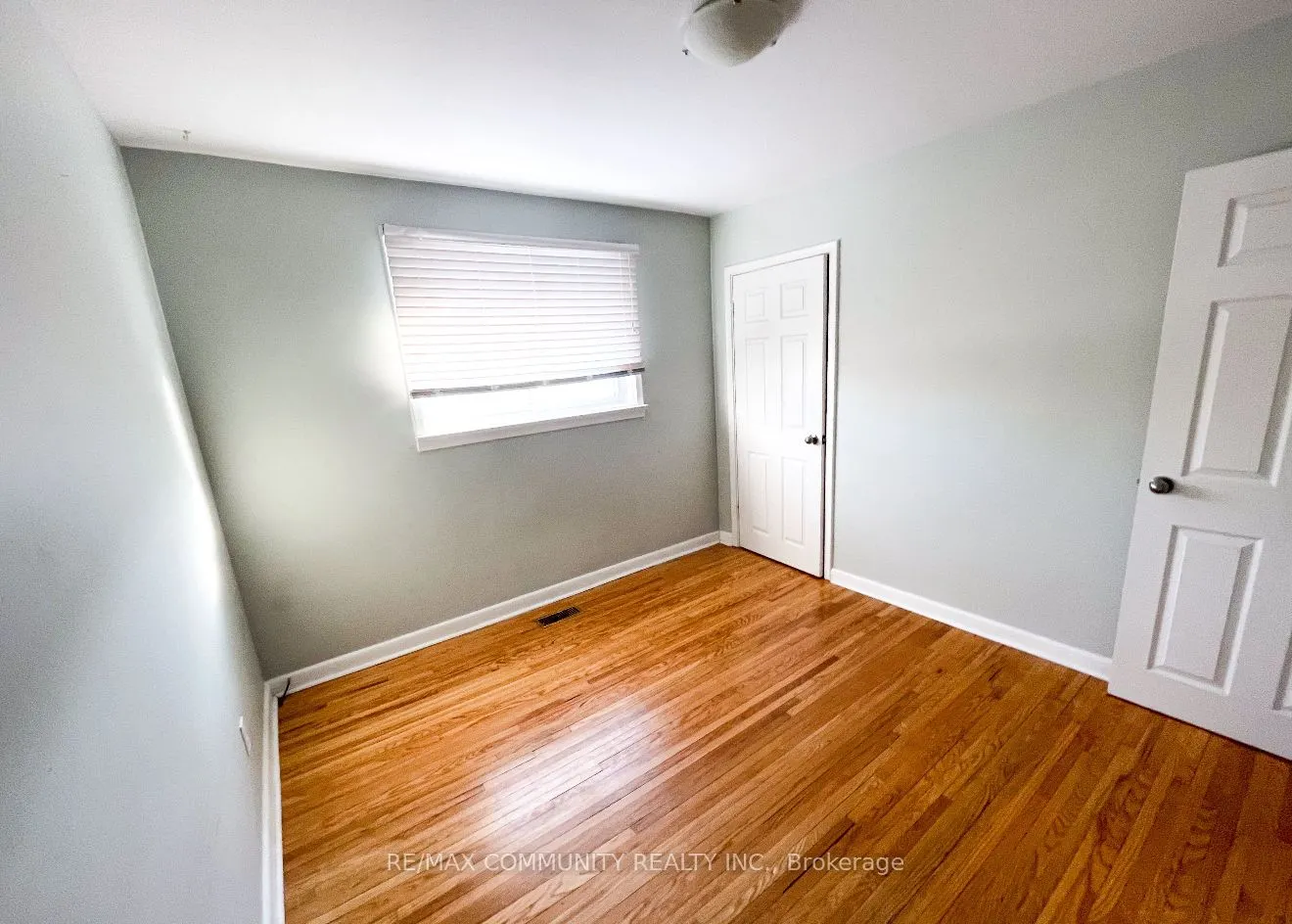 583 Shakespeare Avenue #MAIN