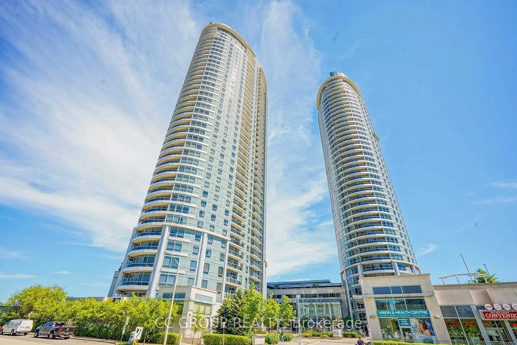 125 Village Green Square, #3405