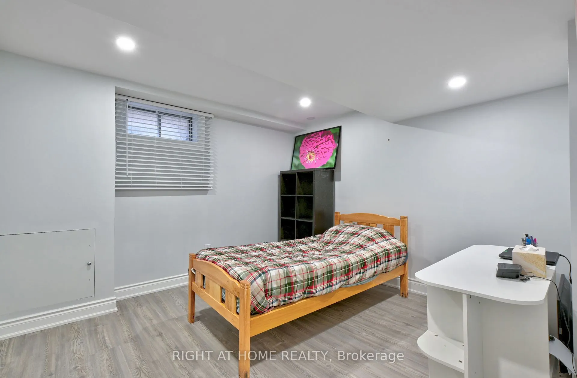 9 Brennan Road