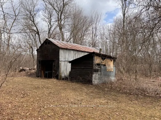 3725 Concession 1 Road