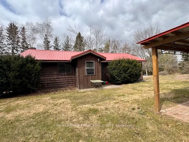 3725 Concession 1 Road