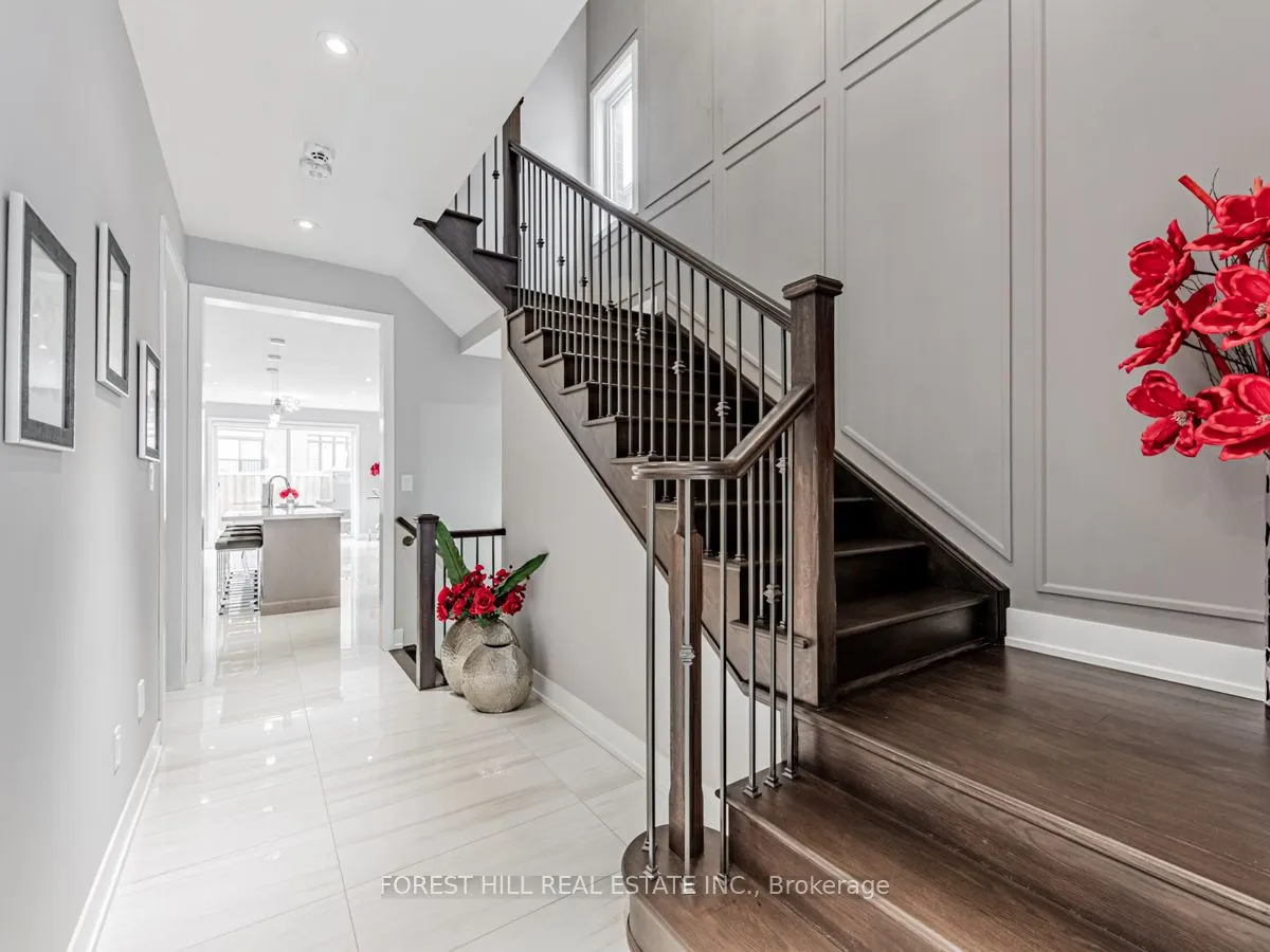 6 Yvette Street