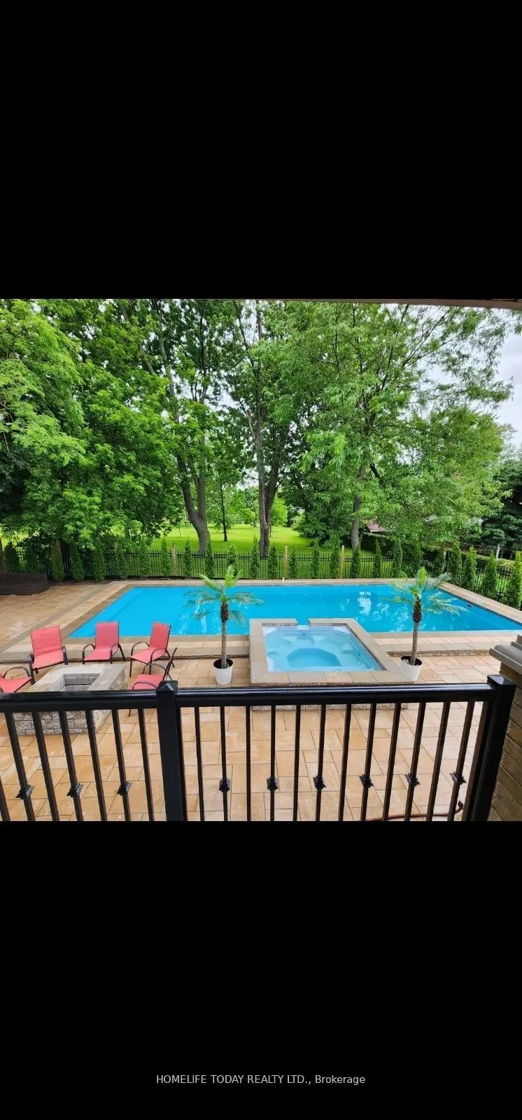 20 Chatterton Boulevard