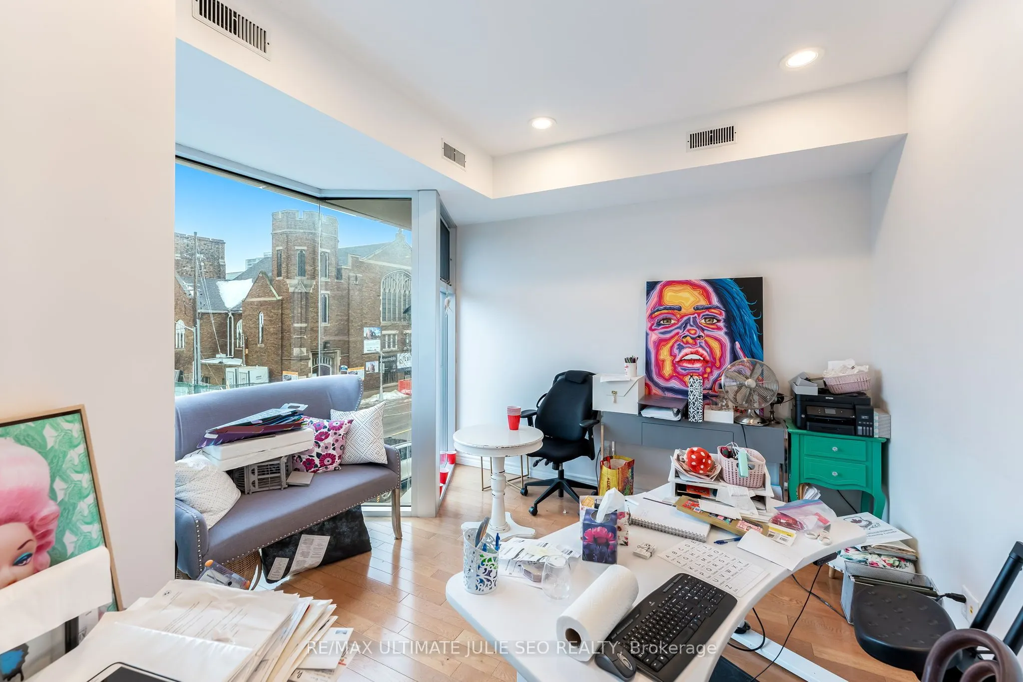 304 Danforth Avenue, #2nd floor