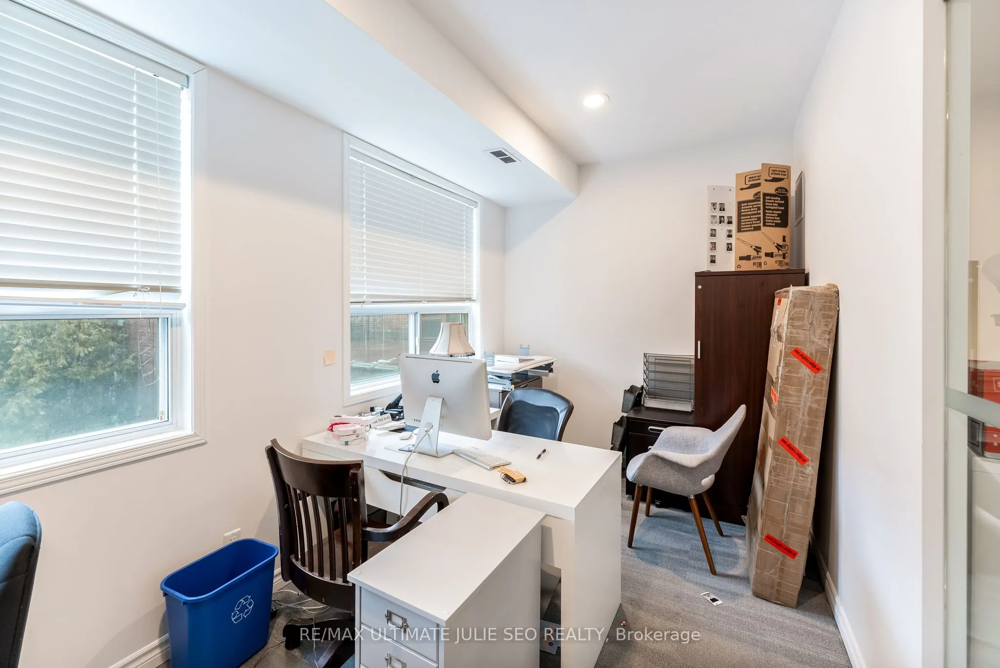 304 Danforth Avenue, #2nd floor