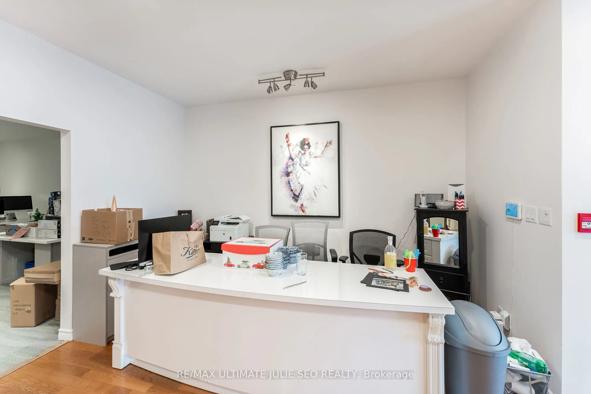 304 Danforth Avenue, #2nd floor