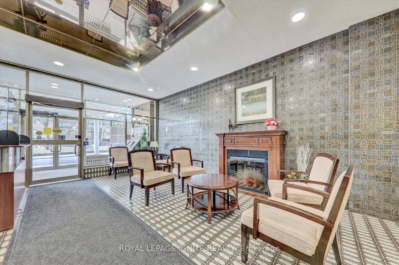 121 Ling Road #1509