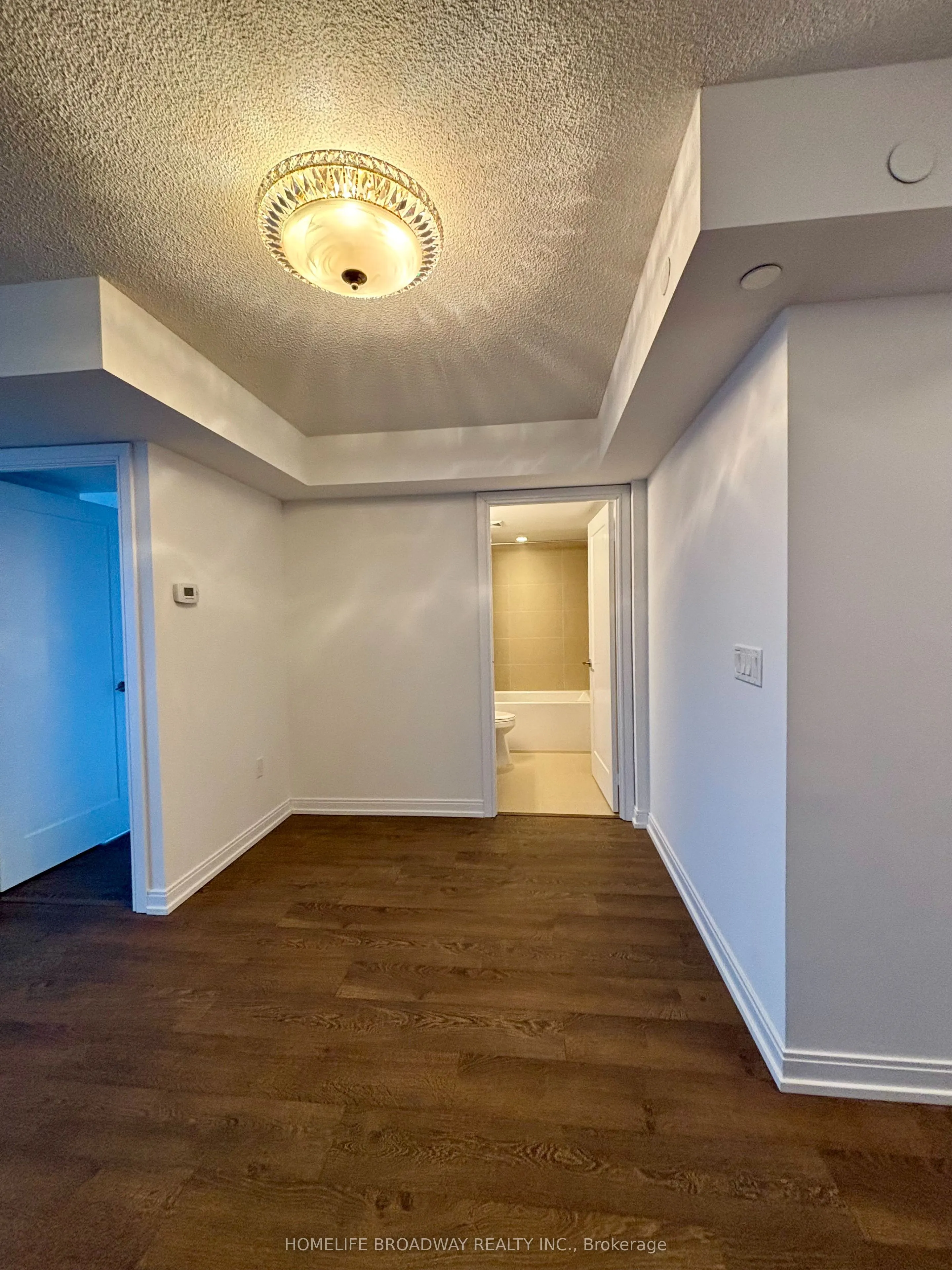 275 Village Green Square, #2718
