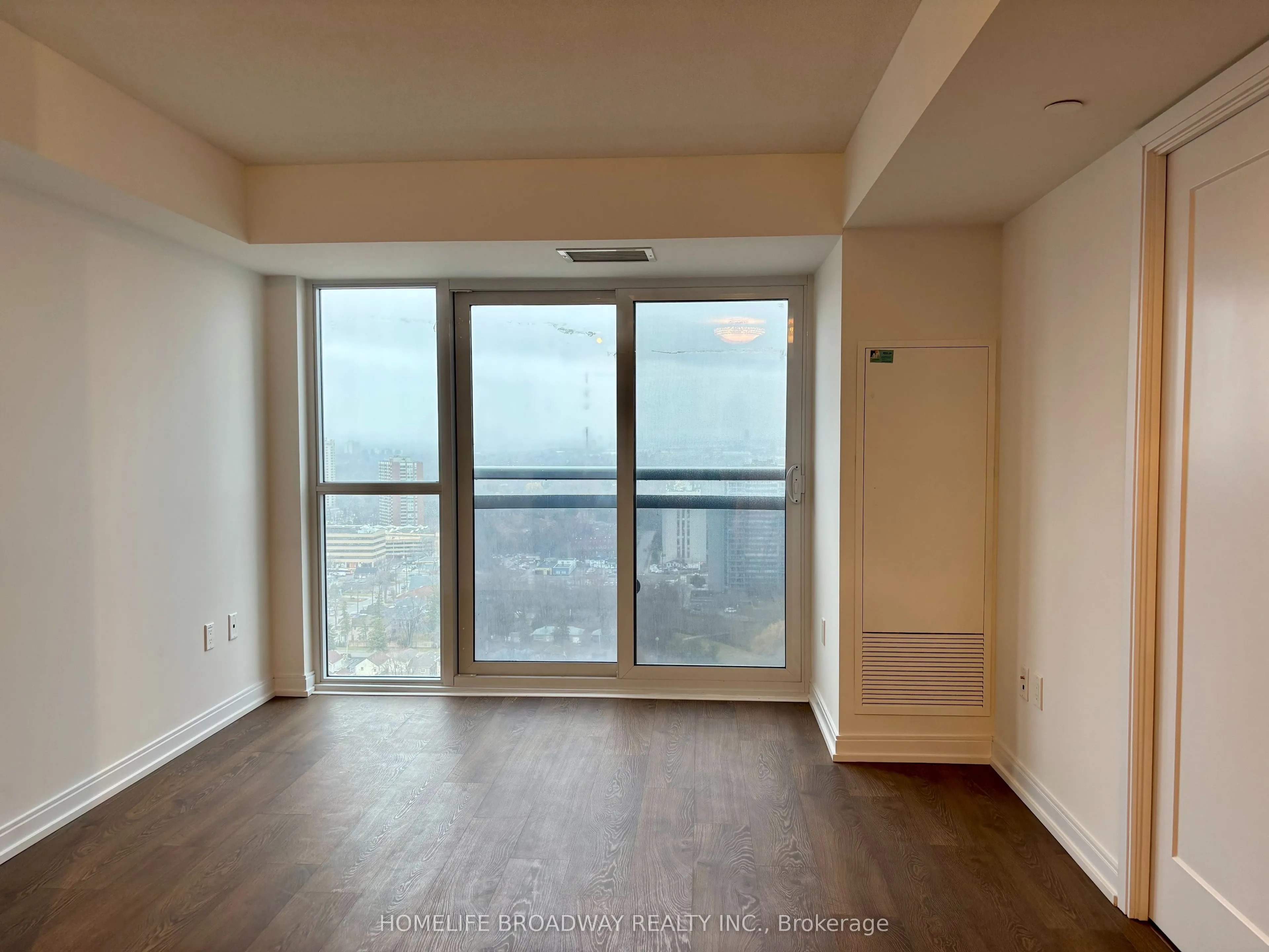 275 Village Green Square, #2718