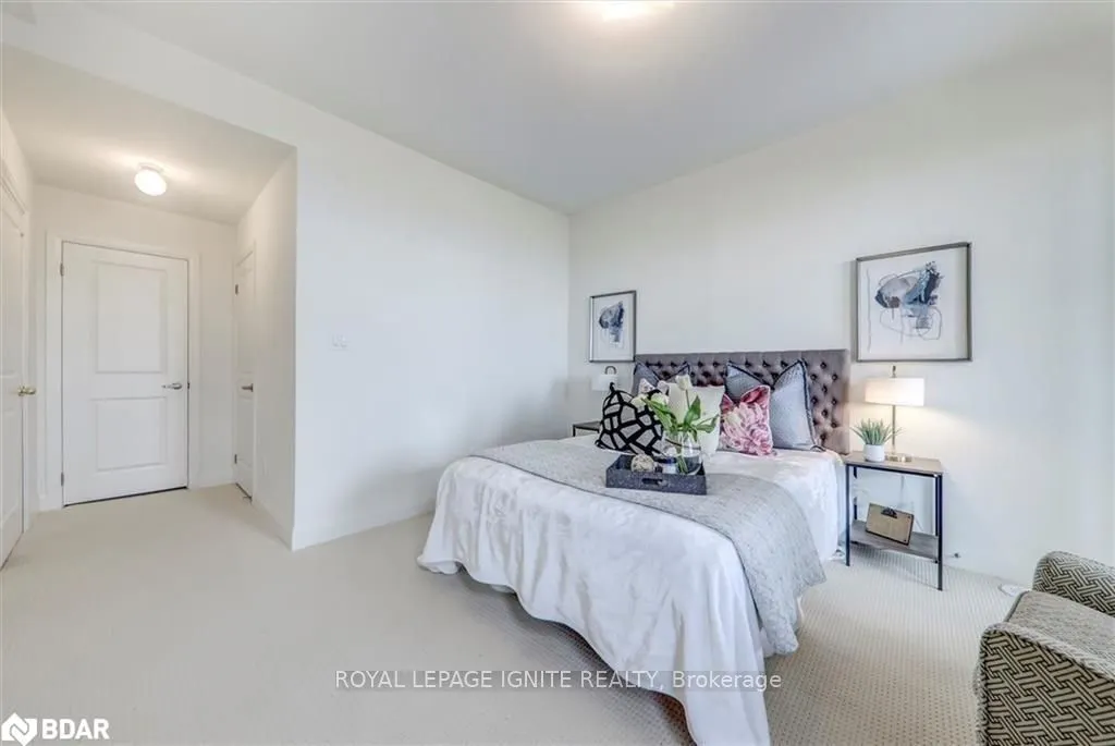 807 Port Darlington Road