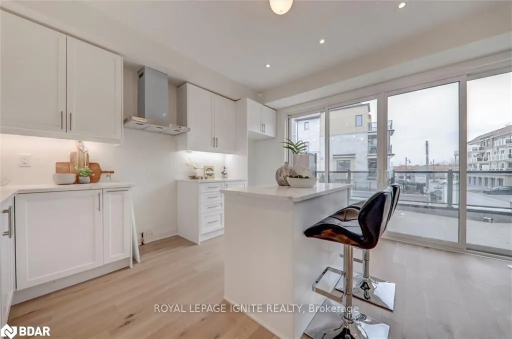 807 Port Darlington Road