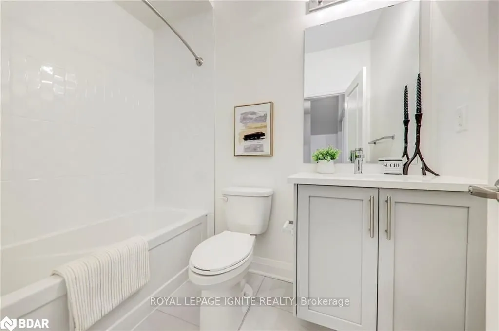 807 Port Darlington Road