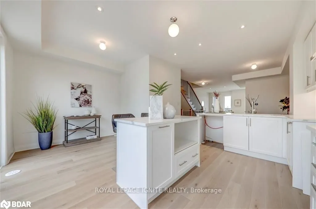 807 Port Darlington Road