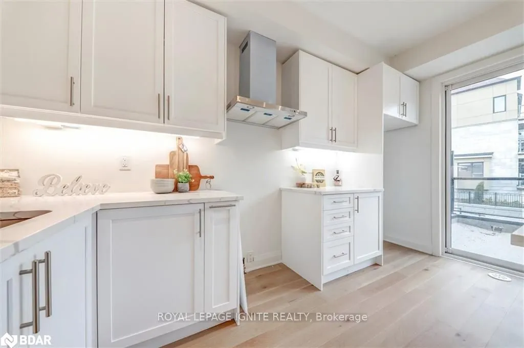 807 Port Darlington Road