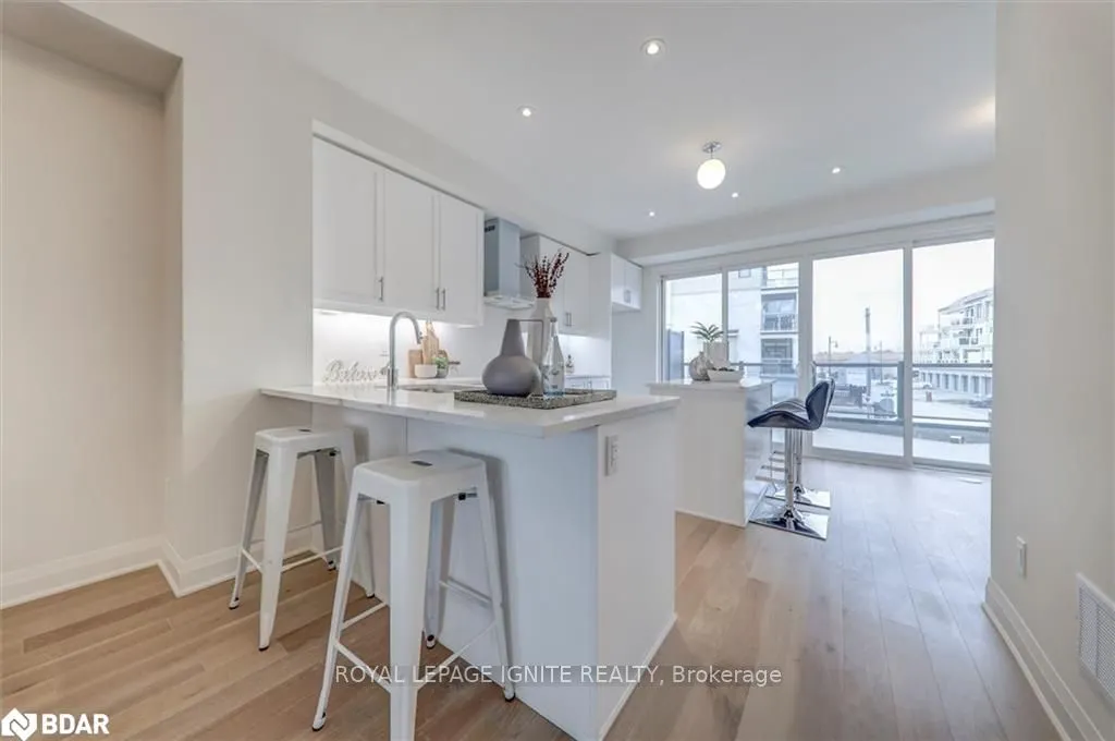 807 Port Darlington Road