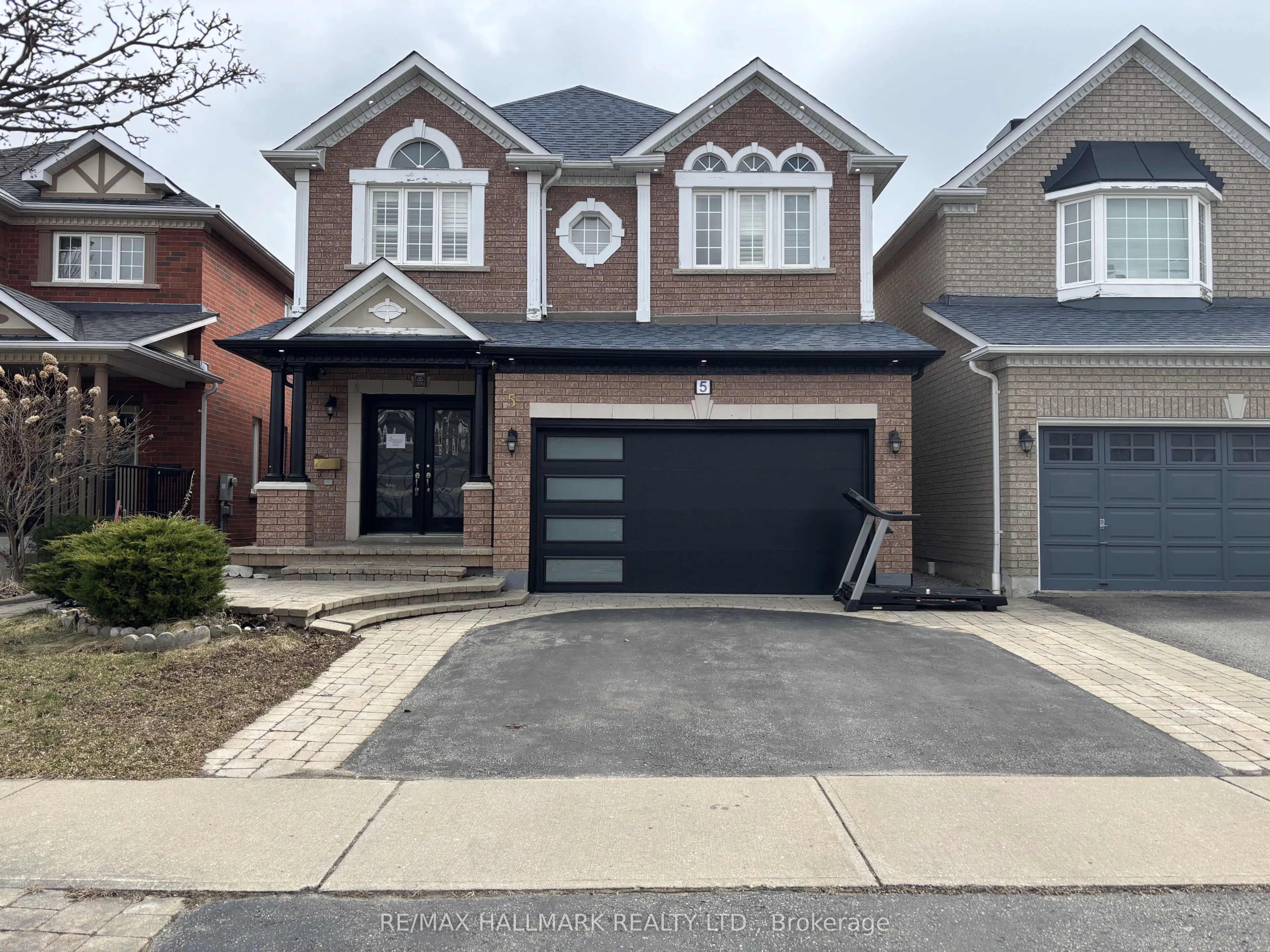 5 Napiermews Drive