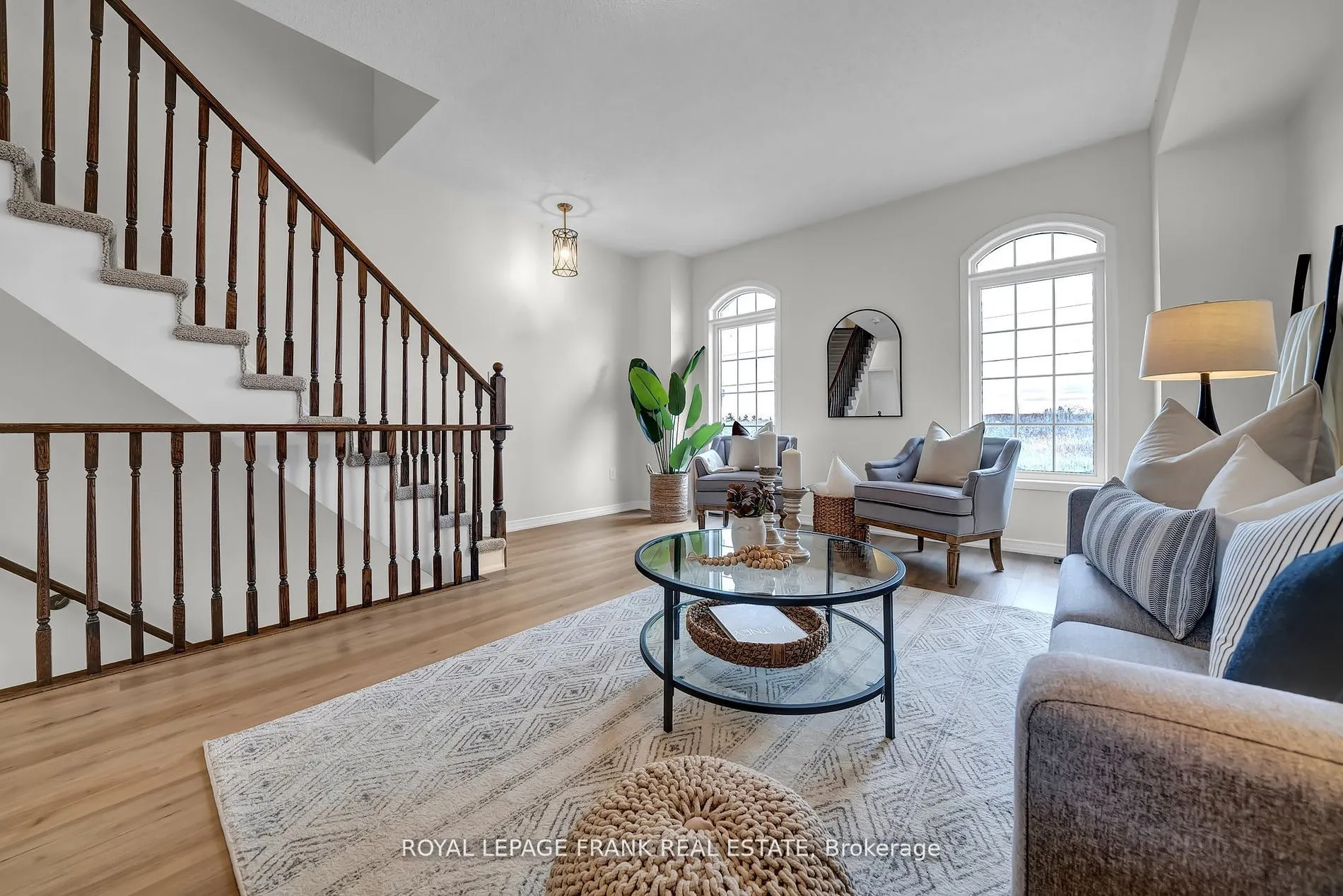 1379 Salem Road N