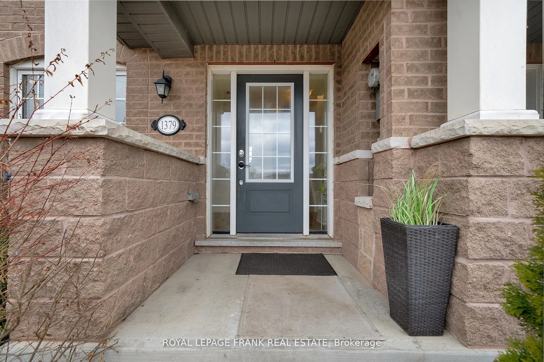 1379 Salem Road N
