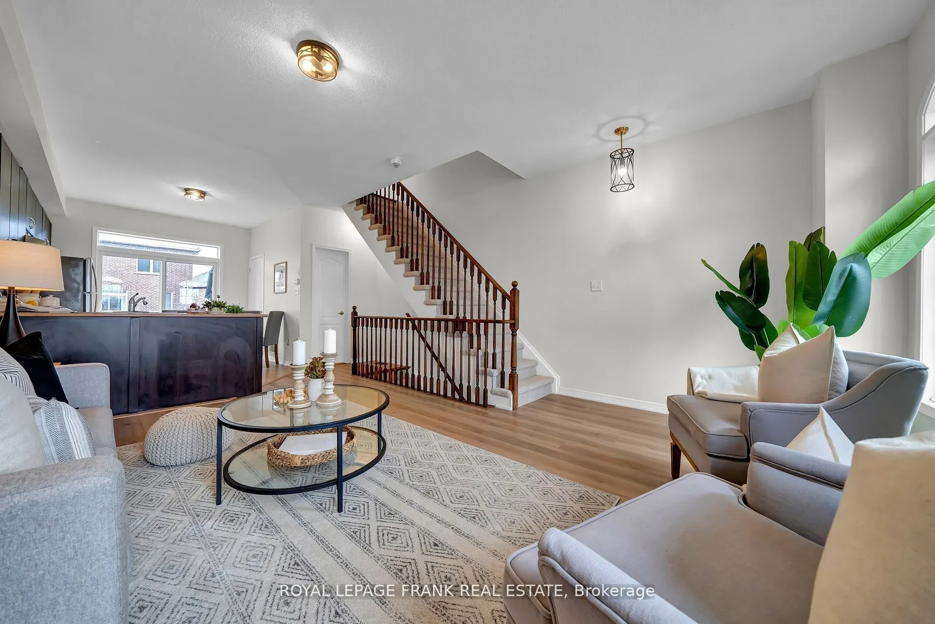 1379 Salem Road N