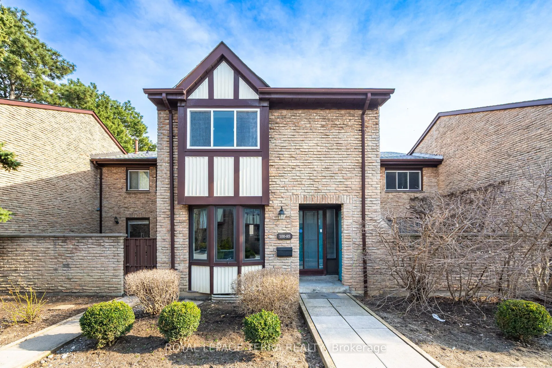 100 Burrows Hall Boulevard, #85
