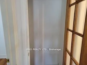 719 Coxwell Avenue, #Upper 3