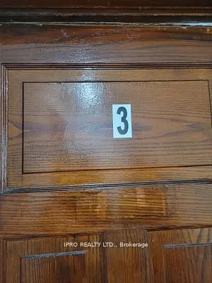 719 Coxwell Avenue, #Upper 3