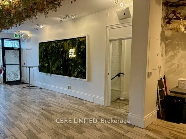 1092 Danforth Avenue, #Main Floor