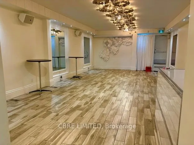 1092 Danforth Avenue, #Main Floor