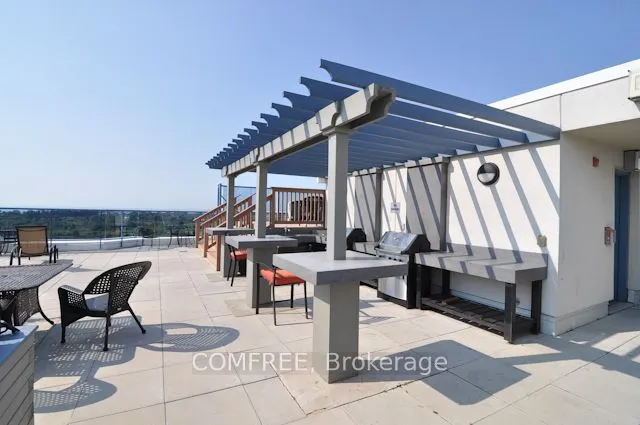 340 Watson Street W, #110